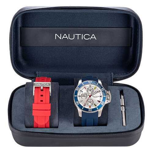Наручные часы кварцевые мужские Nautica NAPBSP901 в 5 Карманов